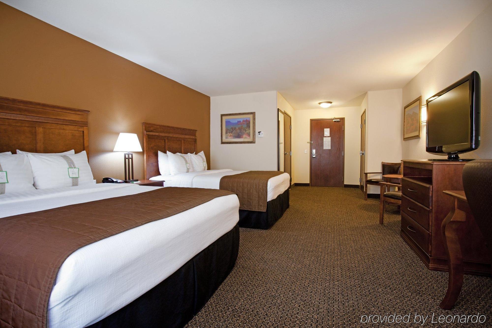 Holiday Inn Express & Suites Trinidad, An Ihg Hotel Ngoại thất bức ảnh